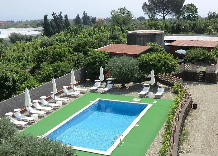 בית נופש Cozy Etna With Pool סנטה ונרינה