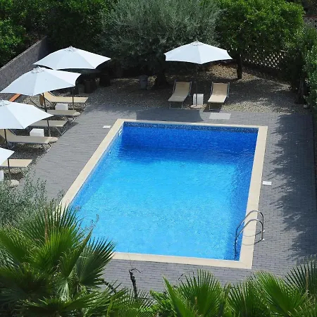Cozy Etna With Pool Casa vacanze Santa Venerina