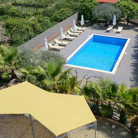 Cozy Etna With Pool *