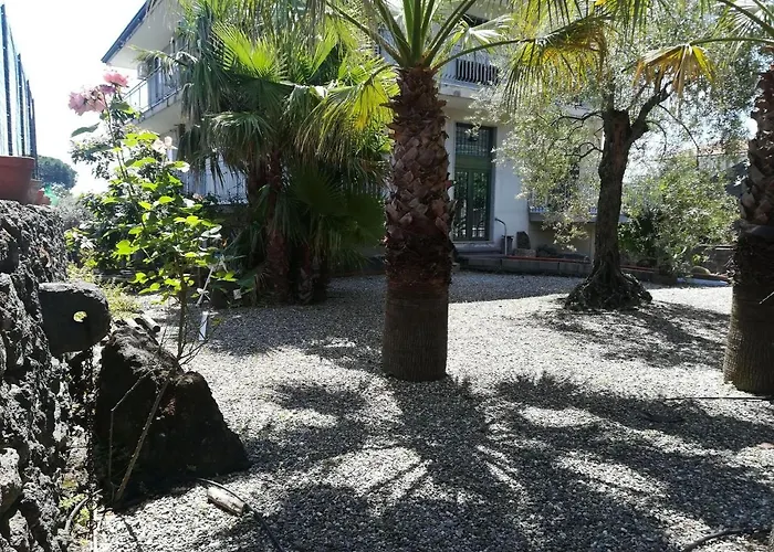 Cozy Etna With Pool 圣韦内里纳