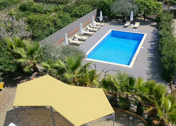 Cozy Etna With Pool *