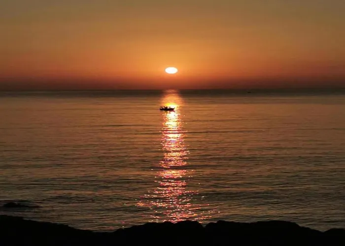 Cozy Etna With Pool 圣韦内里纳